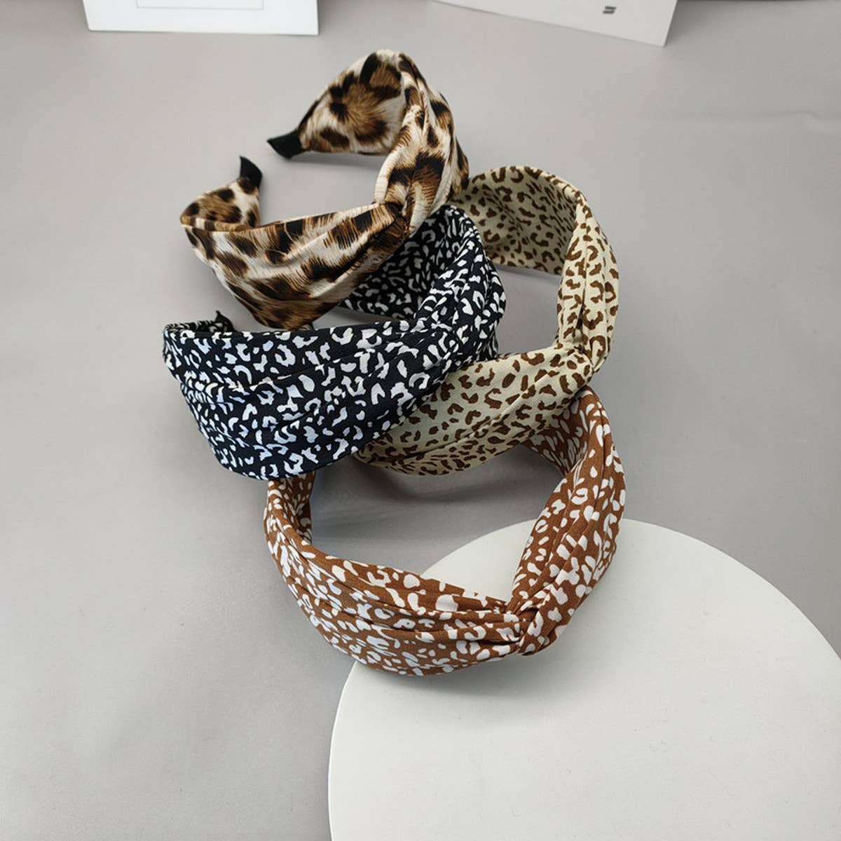 HANDMADE LEOPARD PRINT FASHION HEADBAND_CWAHA2597